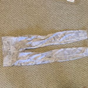 Lululemon fast and free size 4 legging